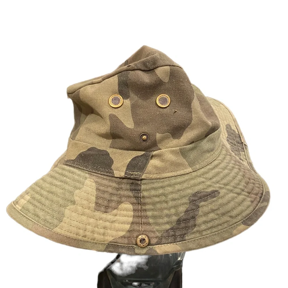 Hat camouflage snap brim small screens air vents